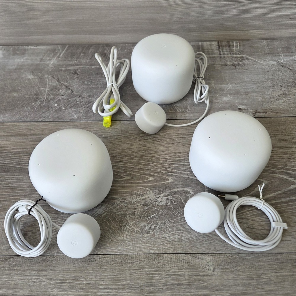 Google Nest Wifi AC2200 Mesh System 3-Pack 1 Router H2D & 2 Points H2E Snow
